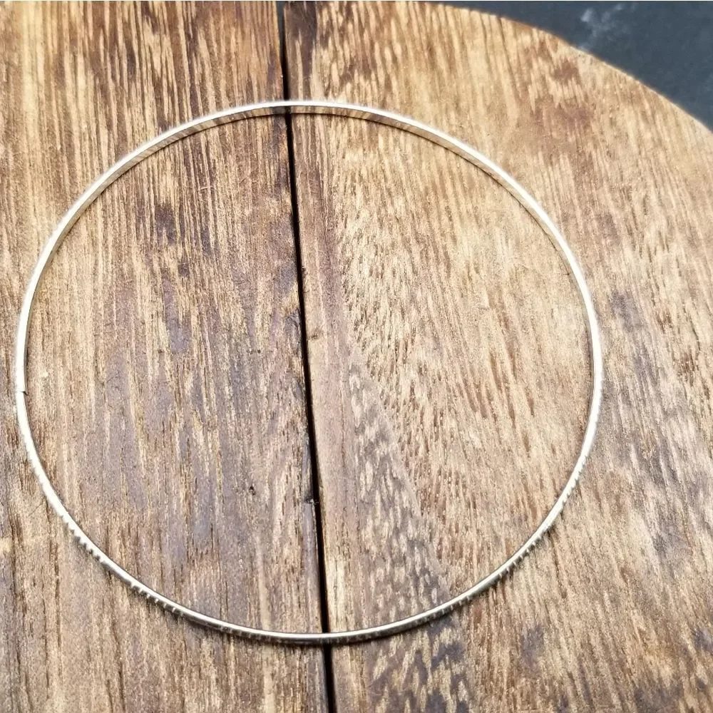 Bumpy line bracelet slider B930